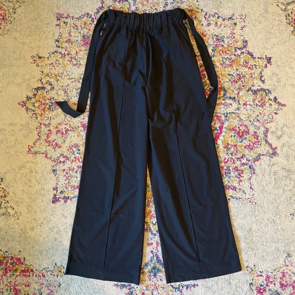 lululemon Wide Leg Trousers - Black - size 6 - Picture 3 of 6